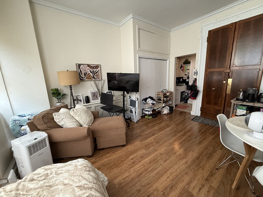 228 Beacon - Back Bay