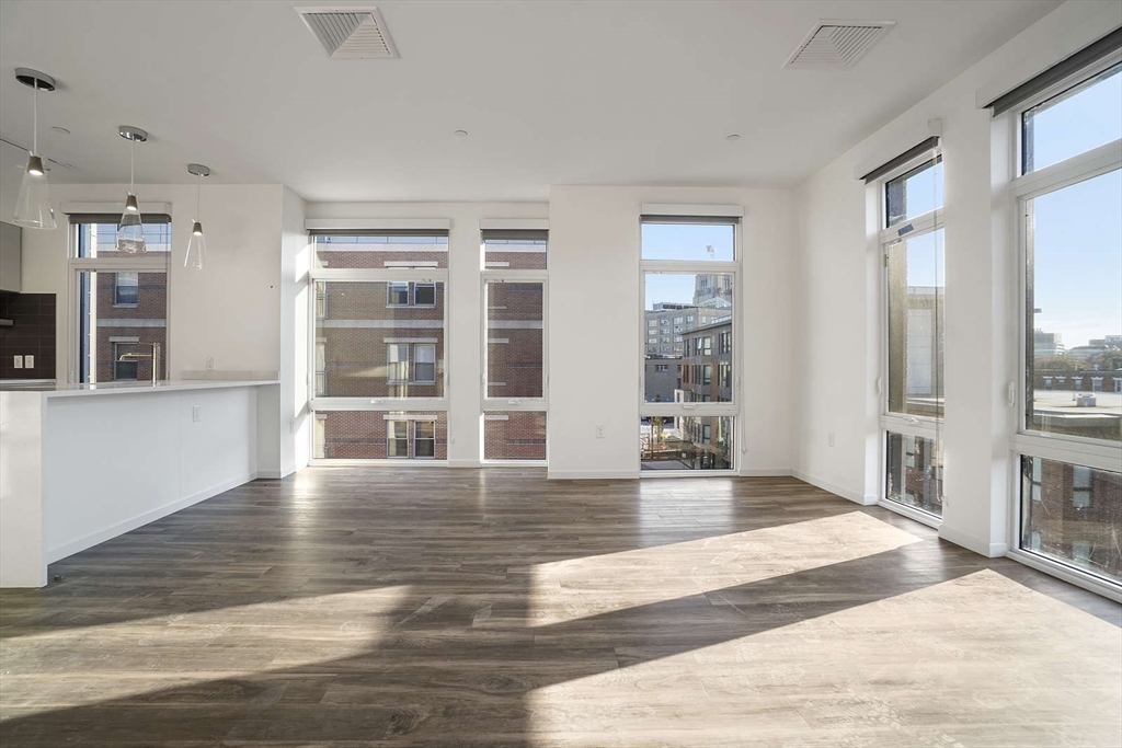 839 Beacon St. - Fenway