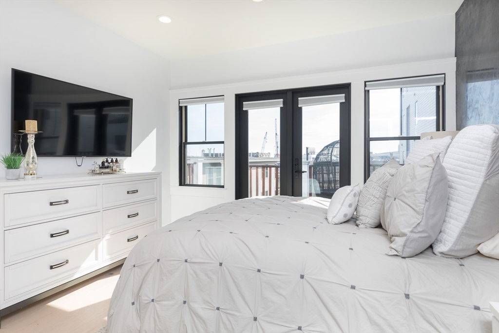 331 Chelsea St. - East Boston
