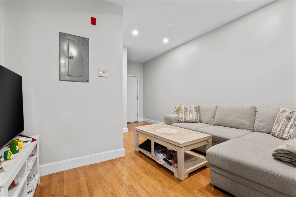 754 Huntington Ave. - Mission Hill