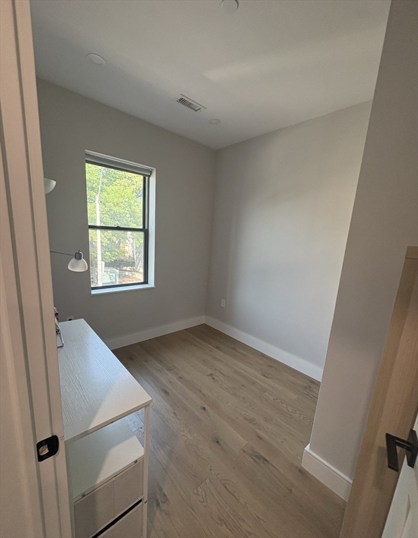 169 Maverick - East Boston