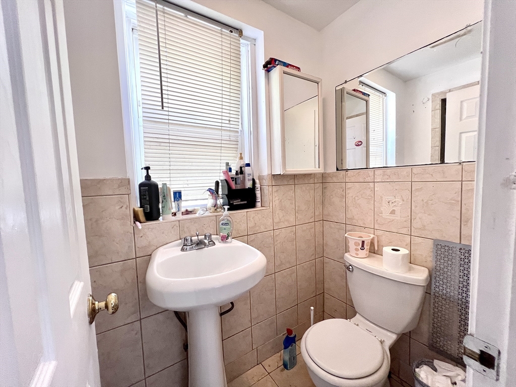 70 Quint Ave. - Allston