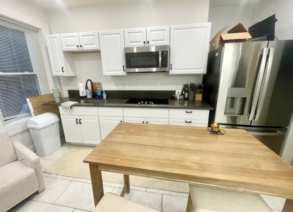 206 Hanover St. - North End