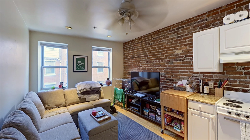 91 Prince St. - North End