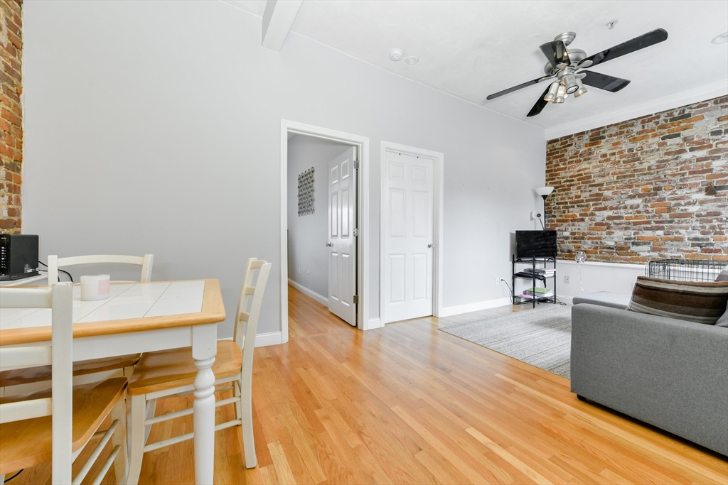 158 Cottage - East Boston
