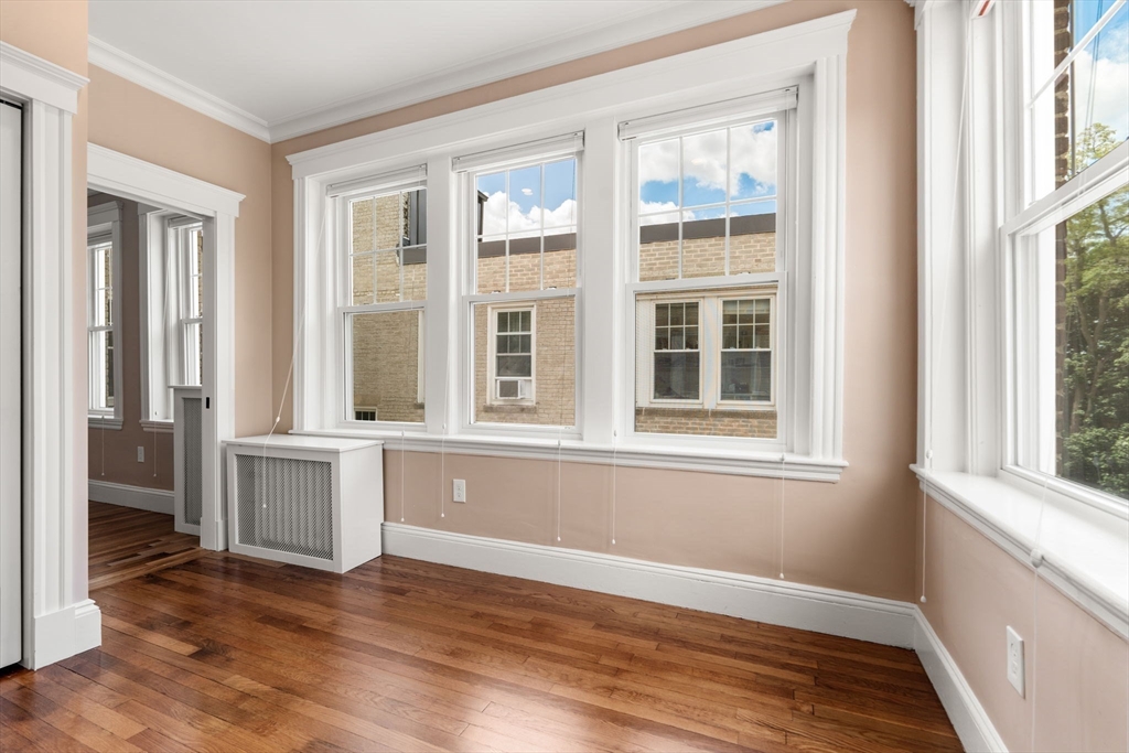 132 Sewall Ave. - Coolidge Corner