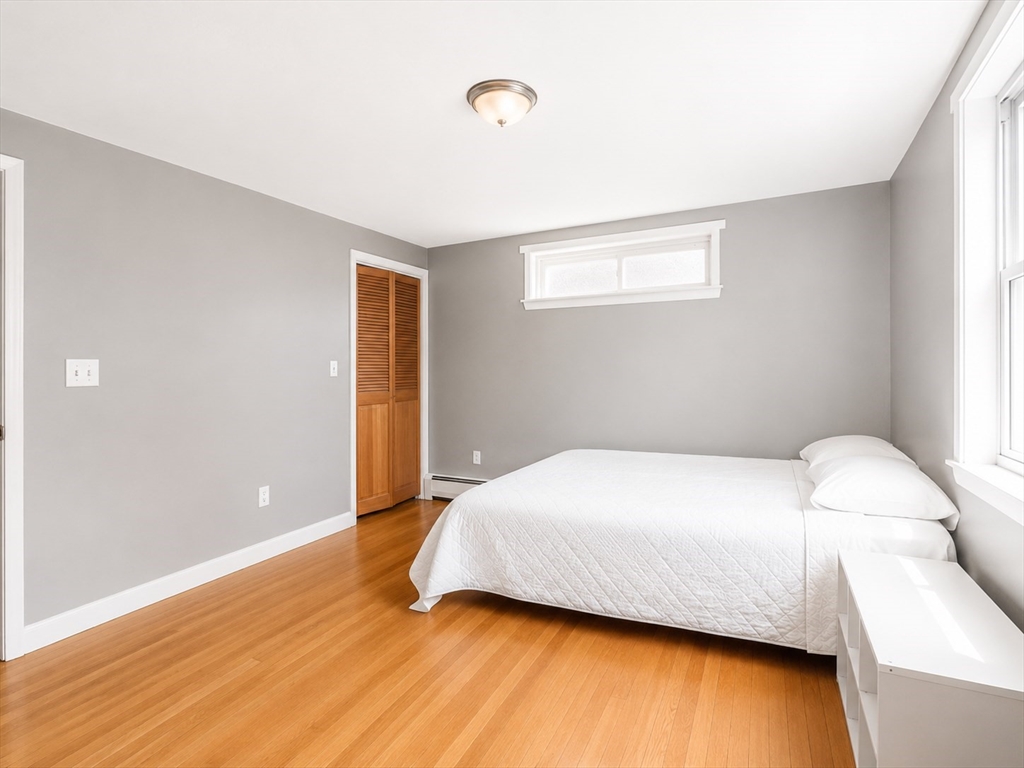 11 Commonwealth Ct. - Brighton