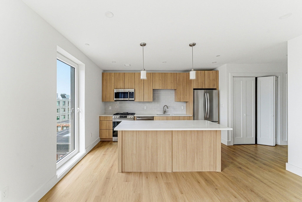 1035 Commonwealth Ave. - Allston