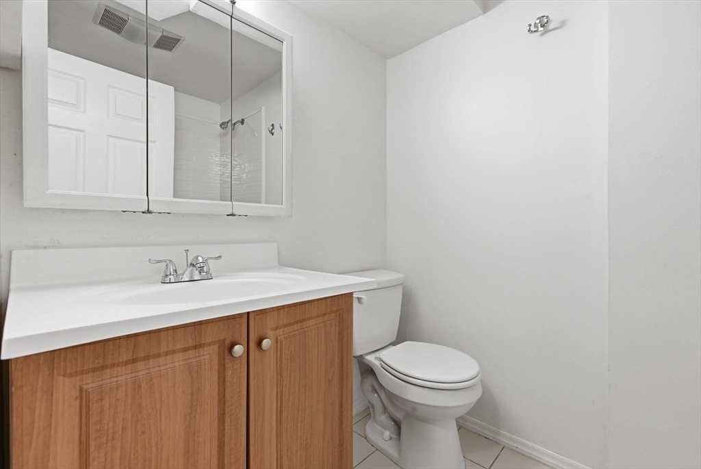 82 Blake St. - Hyde Park