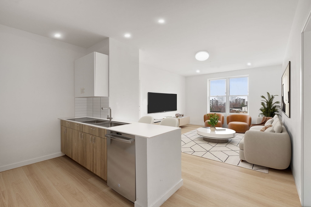 40 Centre St. - Coolidge Corner