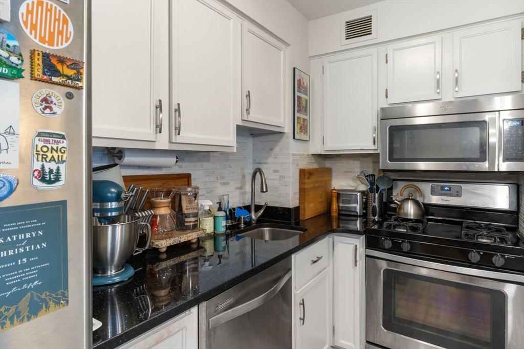 27 Bowdoin St. - Beacon Hill