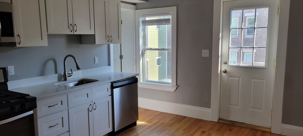 1 Mount Pleasant Pl. - Roxbury