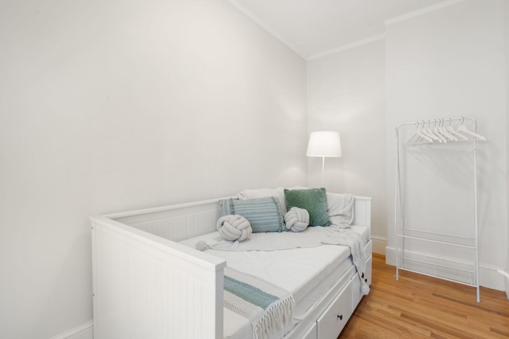 62 West Cedar St. - Beacon Hill
