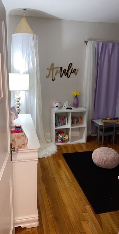 654 Metropolitan Ave. - Hyde Park