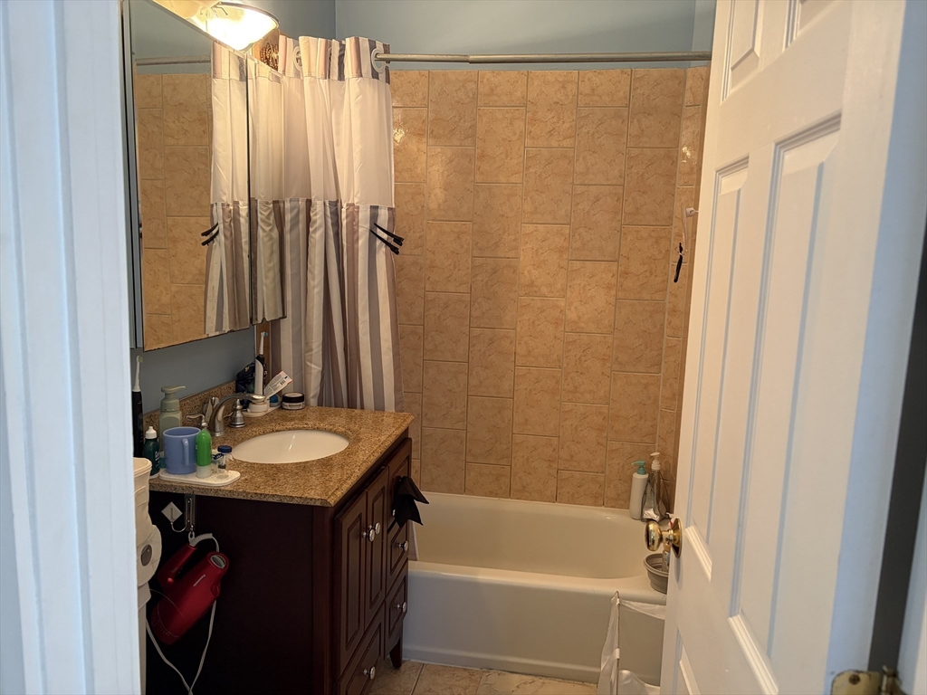 315 Elm St. - Wellington
