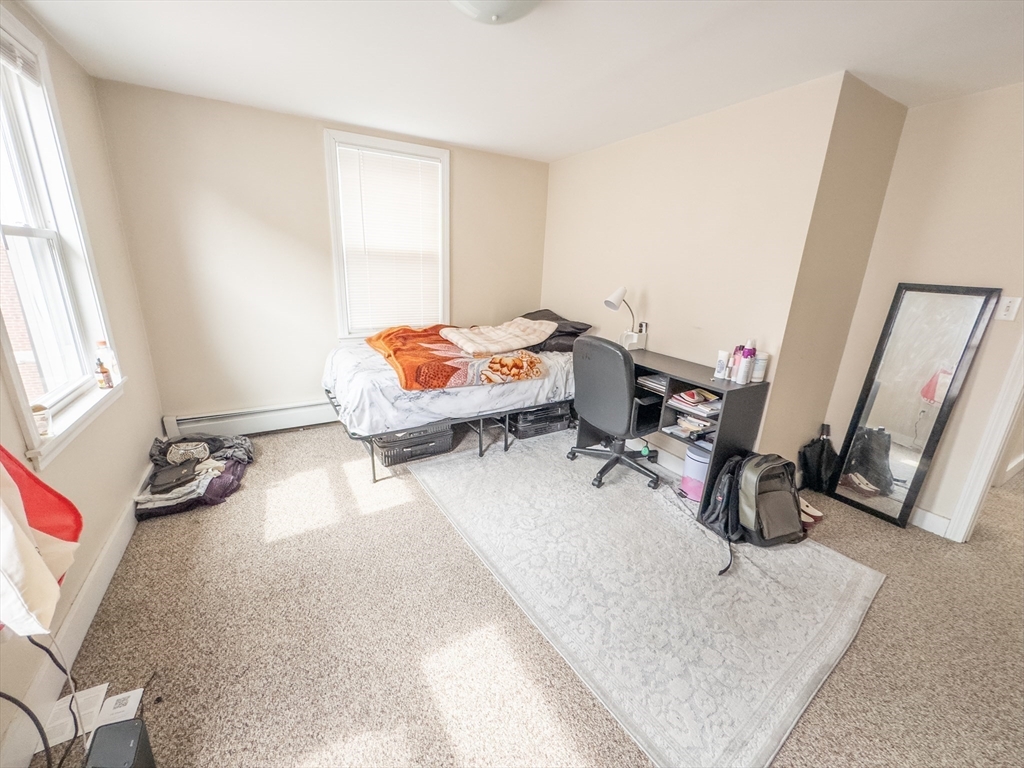 123 Willow St. - Wellington