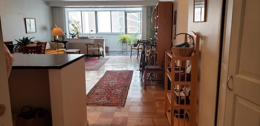 6 Whittier Pl. - West End