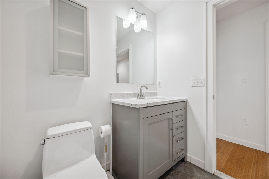 16 Miner St. - Fenway