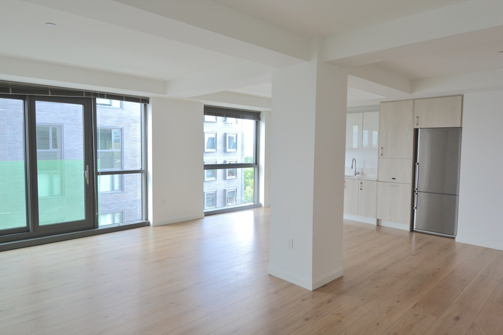 1282 Boylston St. - Fenway