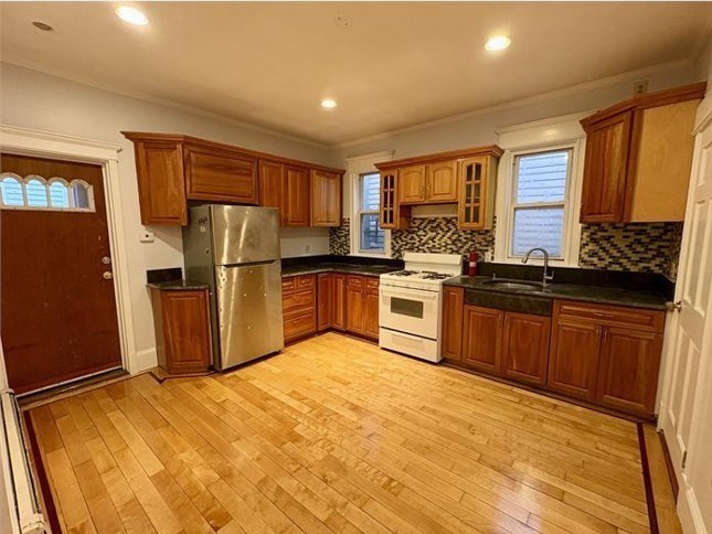 363 Adams - Dorchester