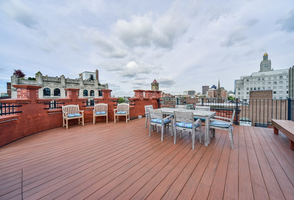 271 Dartmouth St. - Back Bay