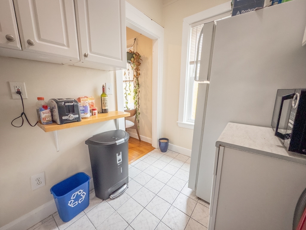 11-13 Wendell St. - Agassiz