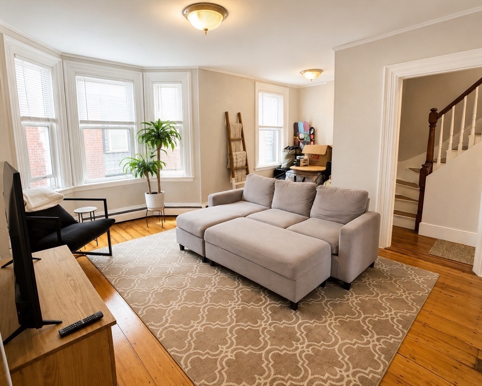 5 Holden Row - Charlestown
