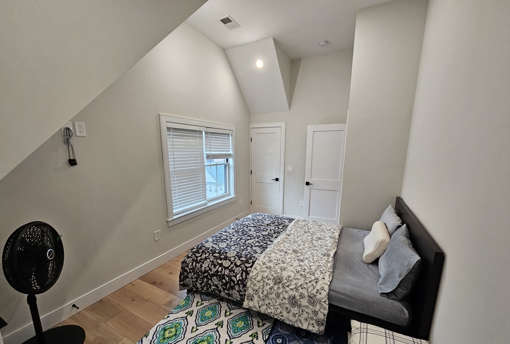 9 Everett - Allston