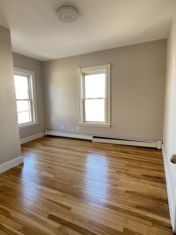 713 Metropolitan Ave. - Hyde Park