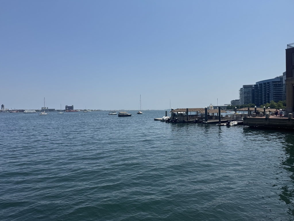 65 India Row - Waterfront