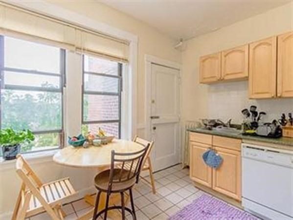 52 Cummings Rd. - Brighton