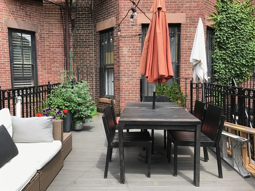 389 Beacon - Back Bay