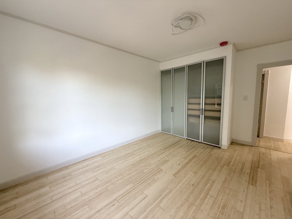 59 Sacramento St. - Agassiz