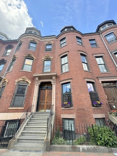 683 Massachusetts Ave. - South End