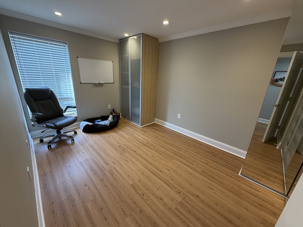 44 Broadlawn - Boston