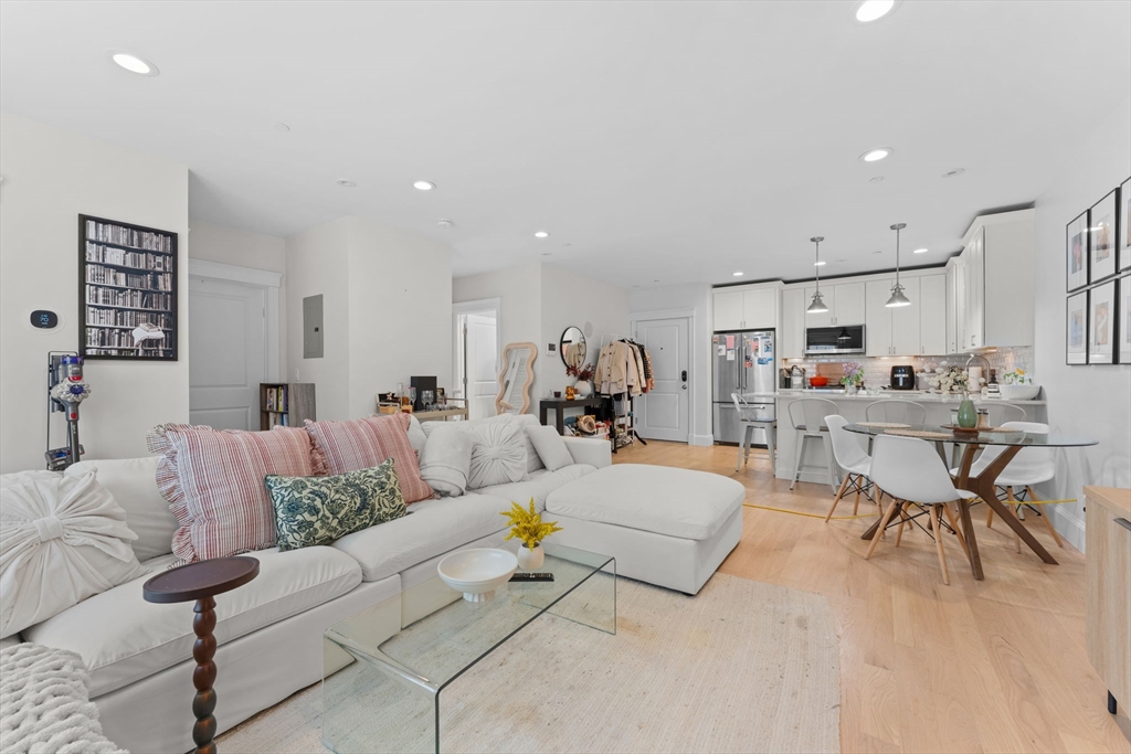 199 West 8th - South Boston