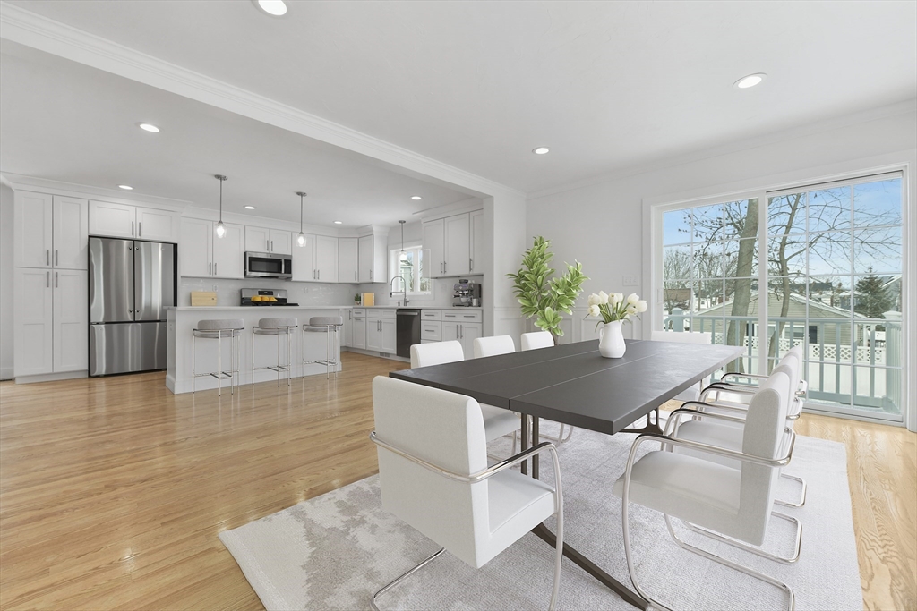 62 West Milton St. - Hyde Park