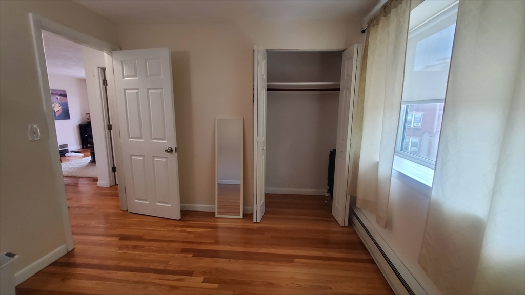 39 Englewood - Brighton
