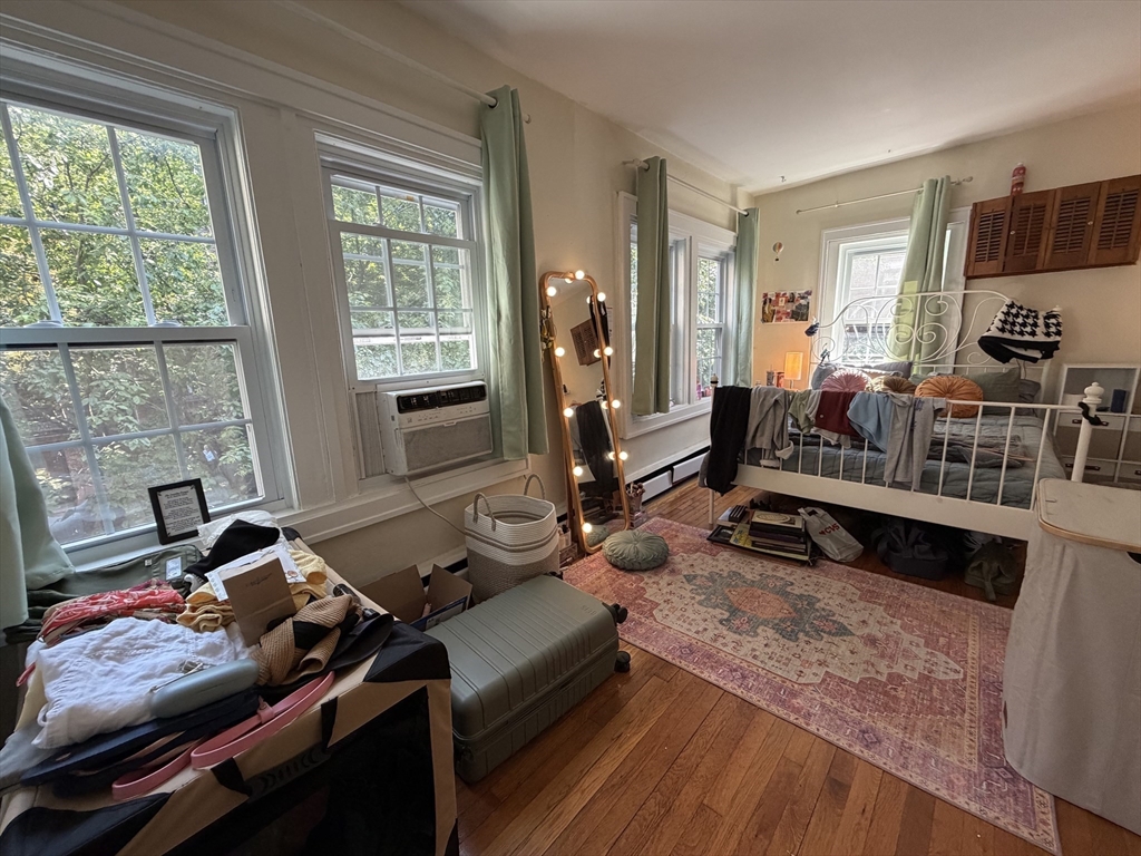 10 Lindall Pl. - Beacon Hill