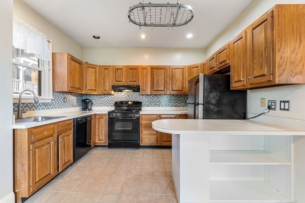 42-44 Woodlawn St. - Jamaica Plain