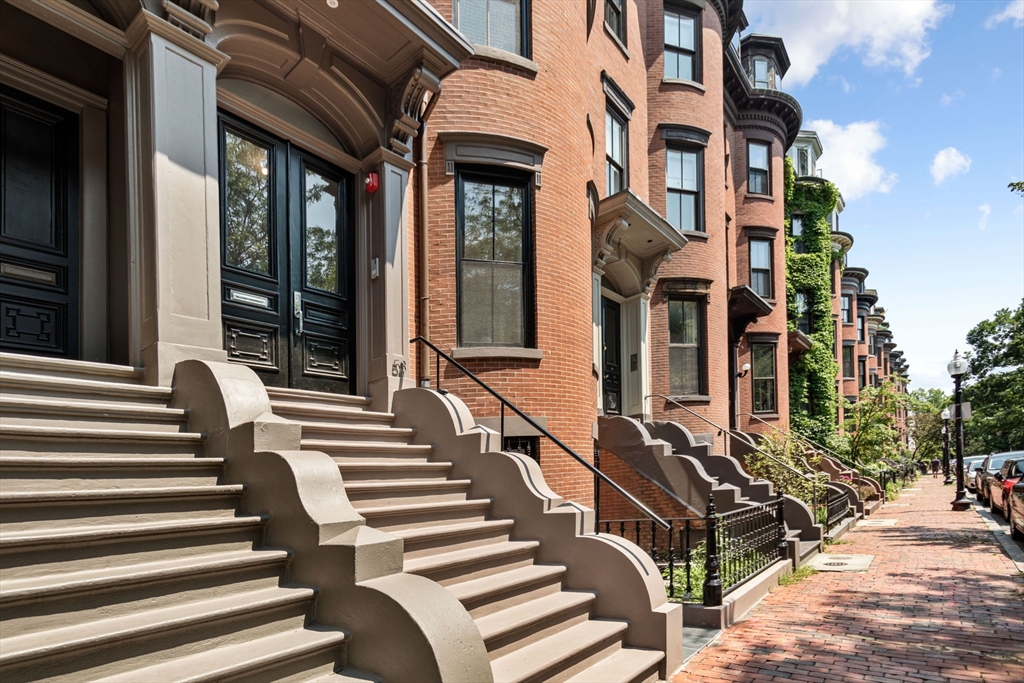 53 Rutland Sq. - South End