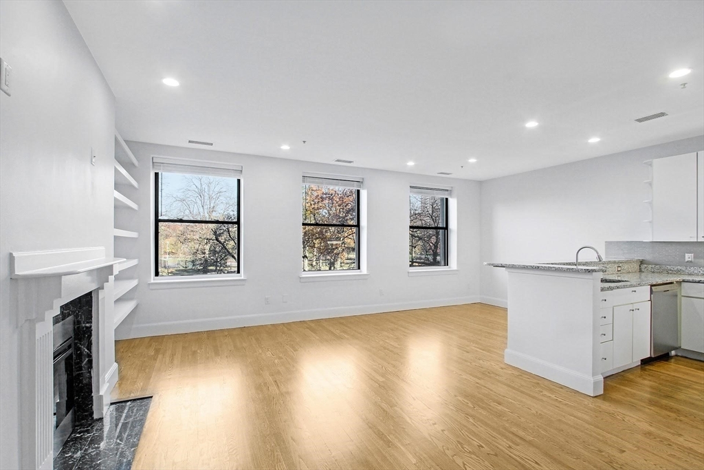 140 Boylston St. - Back Bay