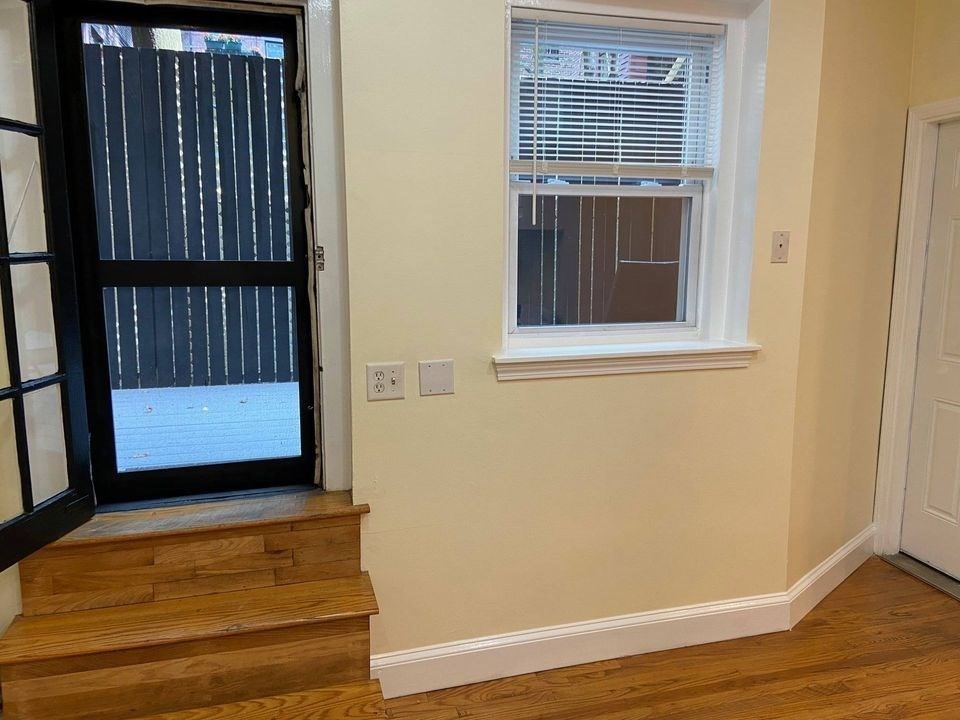 103 Charles St. - Beacon Hill