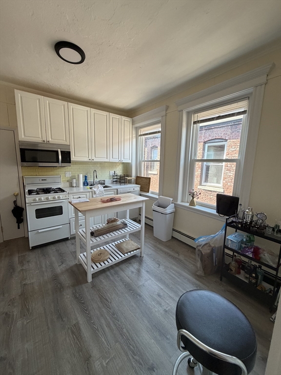 40 Grove St. - Beacon Hill