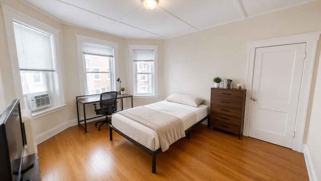 125 Park Dr. - Fenway