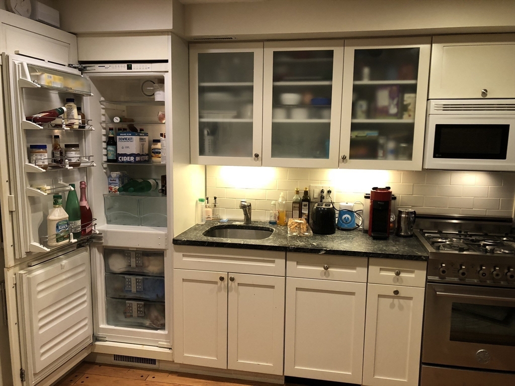49 Garden St. - Beacon Hill