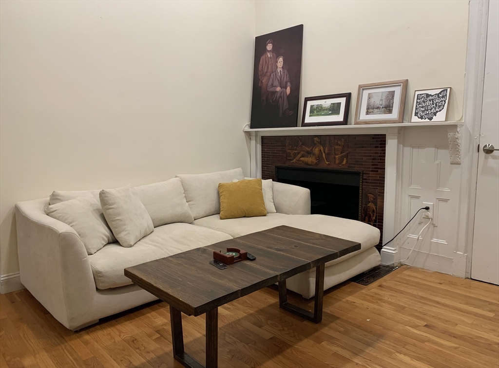 468 Commonwealth Ave. - Fenway