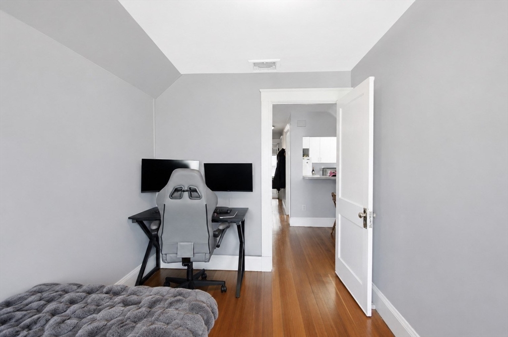 437-441 Ashmont - Dorchester