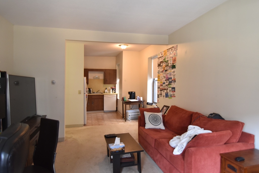 5 Royce - Allston