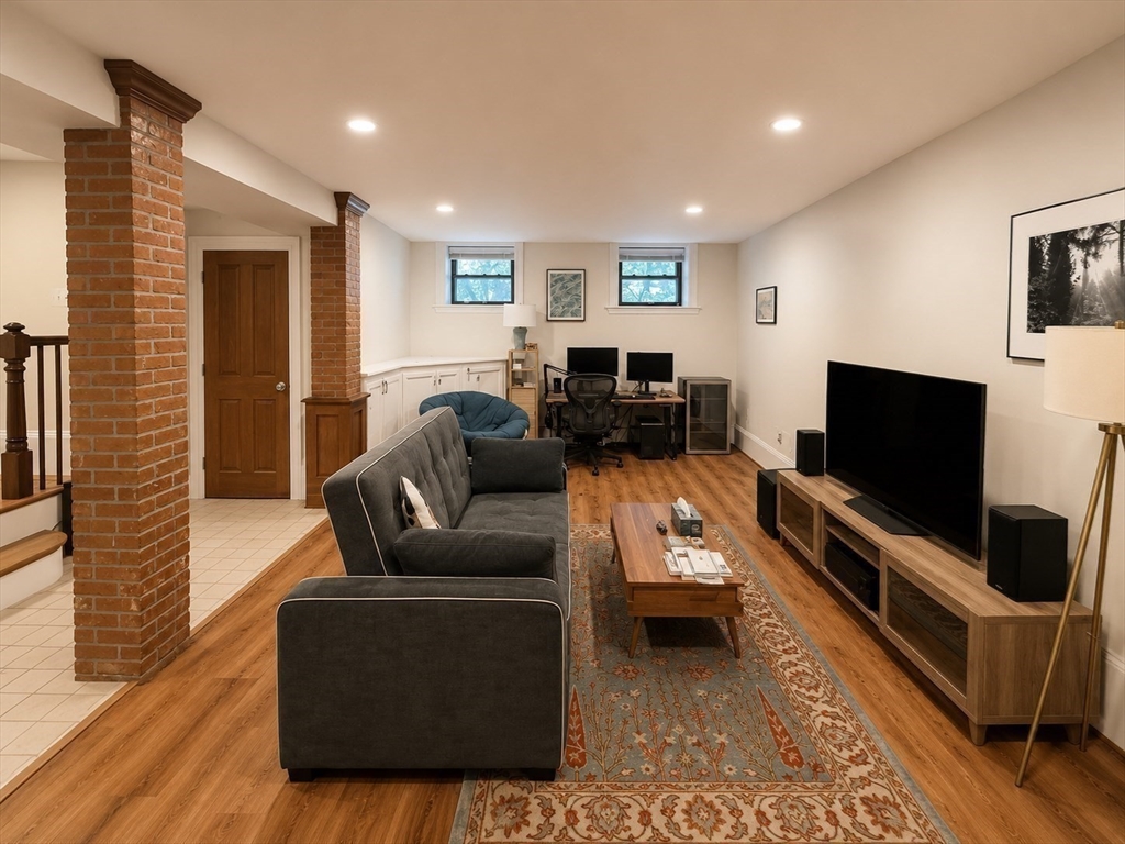 32 River St. - Cambridgeport